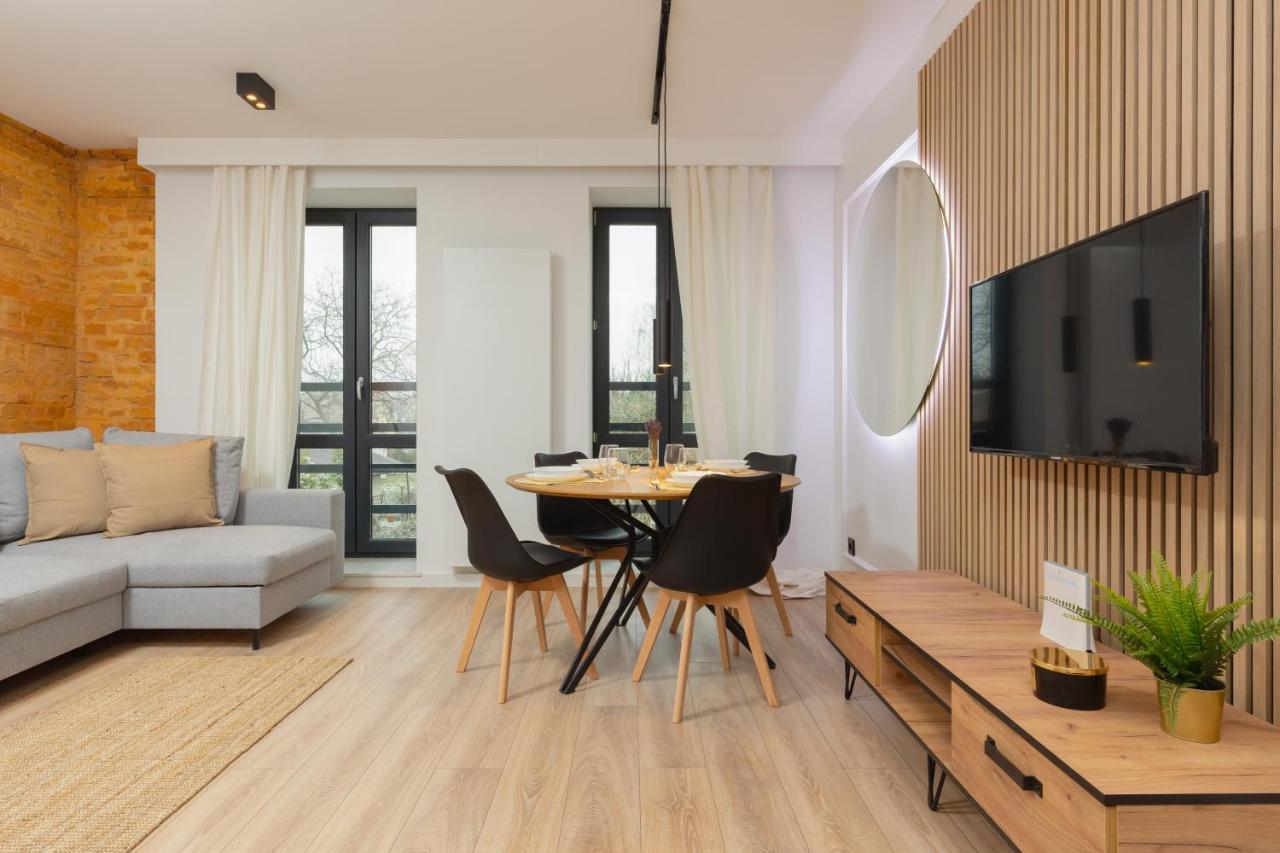 Kruszynska Bemowo By Renters Lägenhet *