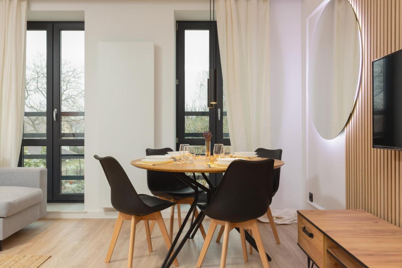 Kruszynska Bemowo By Renters Appartement
